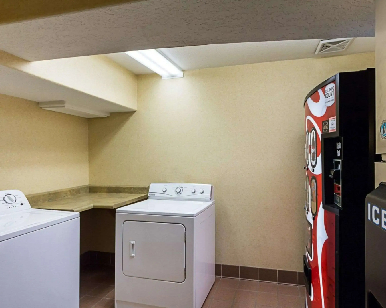 Comfort Suites Airport