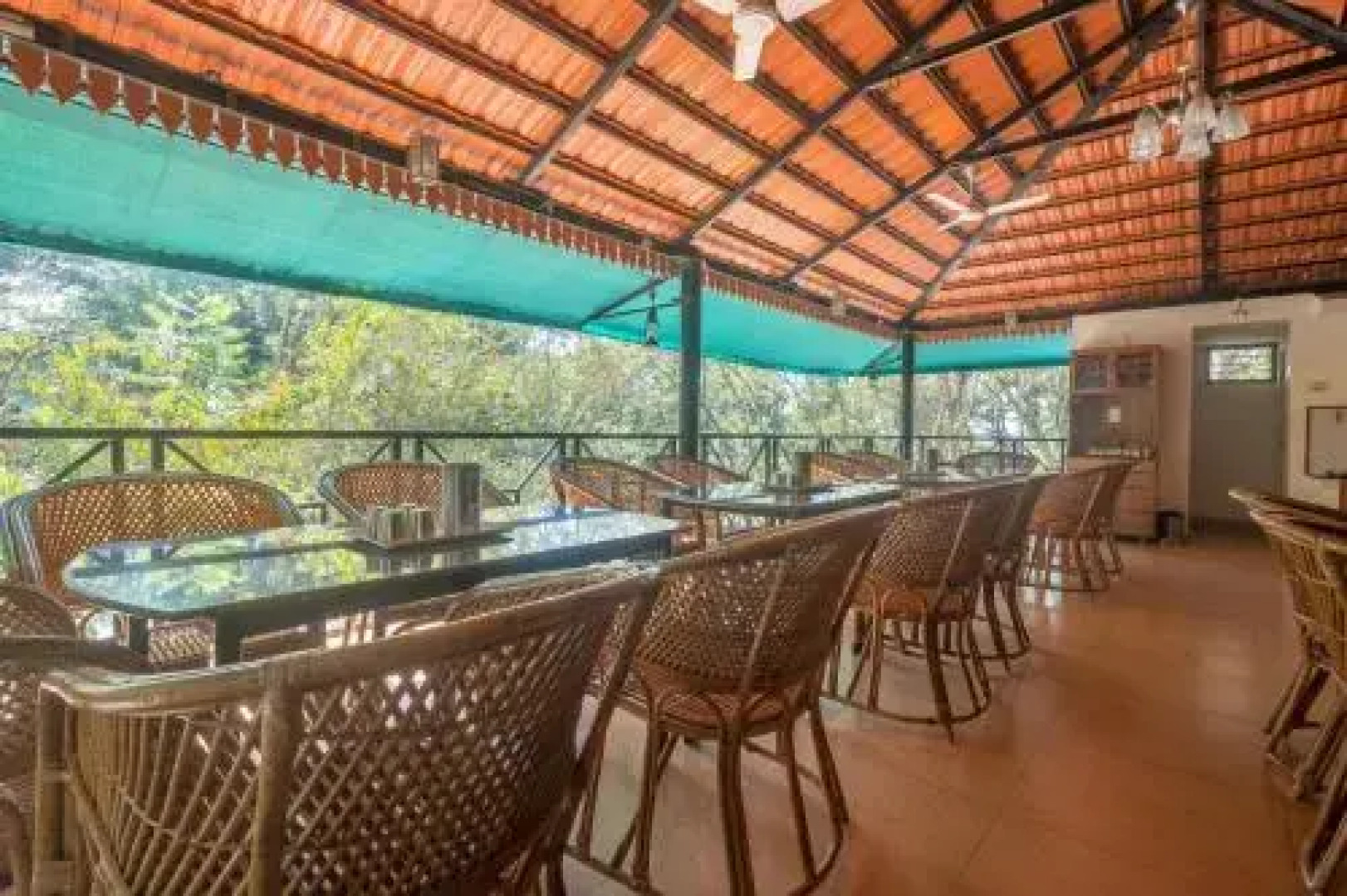 Tranquil Nest Resort - Thandikudi