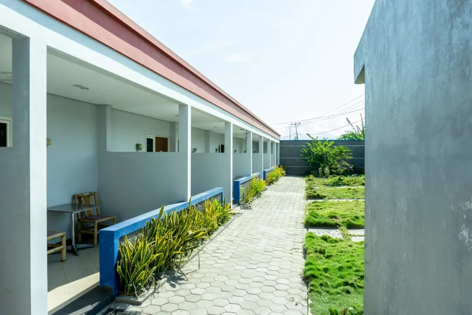 RedDoorz @ Lingkar Luar Street Maumere