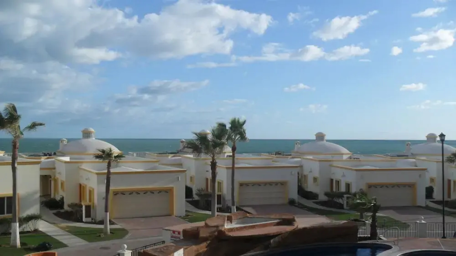 Grande 202- 1 Br Condo