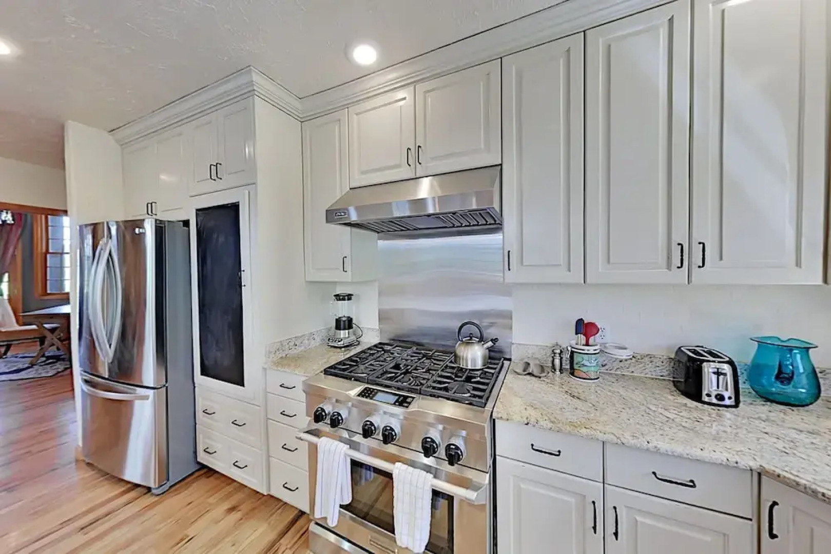 Jeremy Ranch : Hot Tub, Garage & 2 Kitchens 5 Bedroom Home