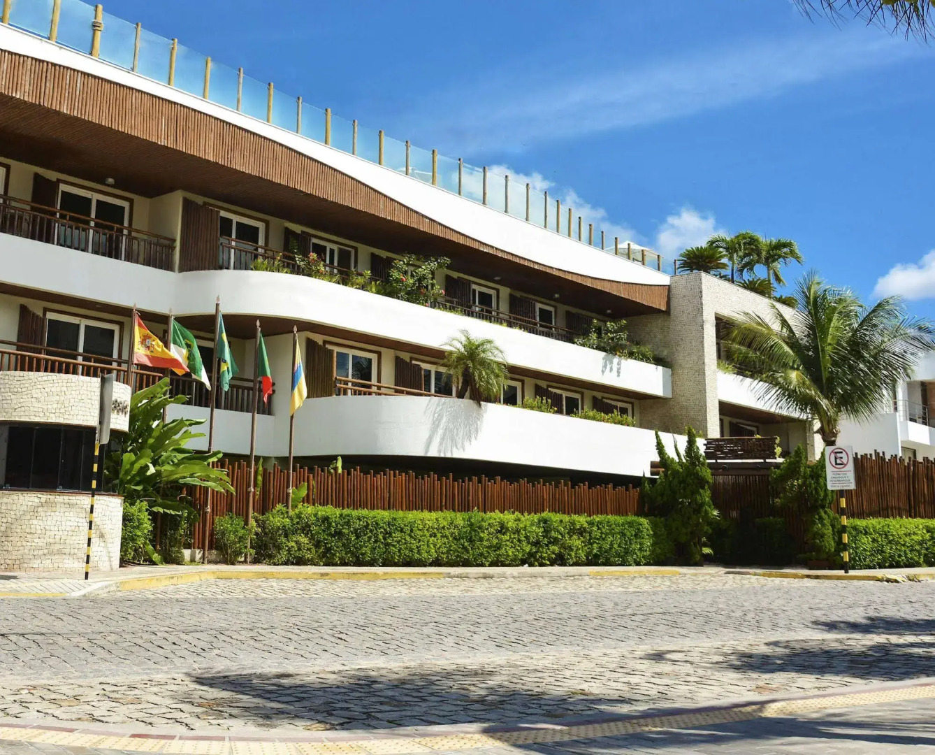 Pontalmar Praia Hotel