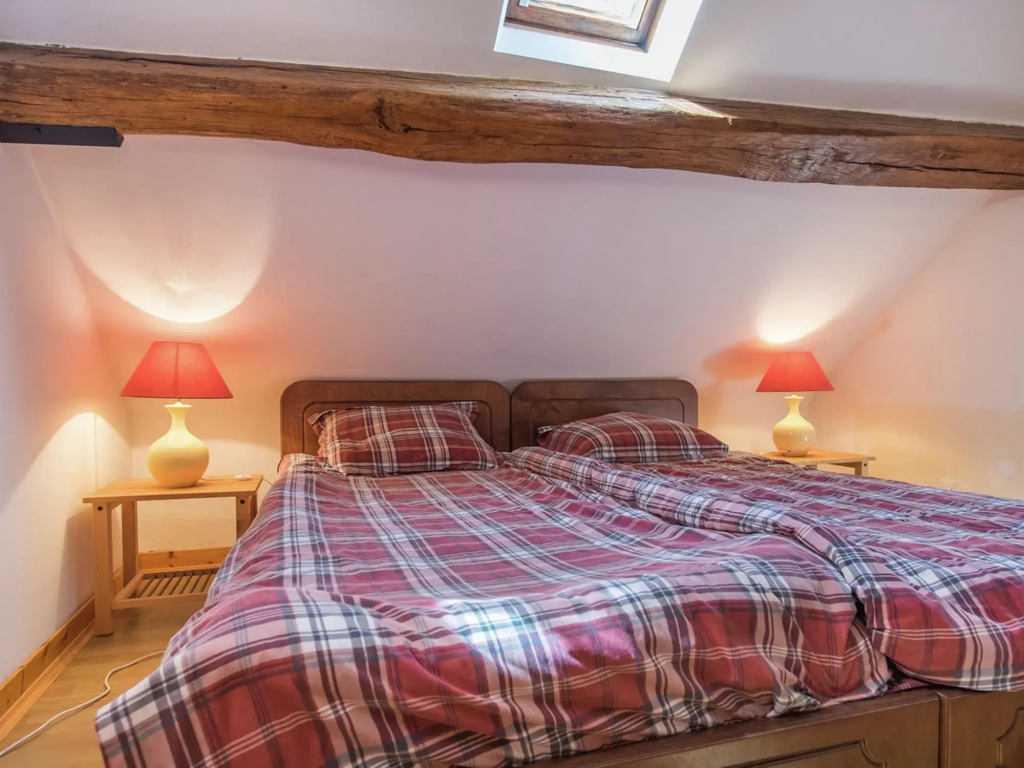 Cosy Holiday Home In Montrichard With Shared Pool