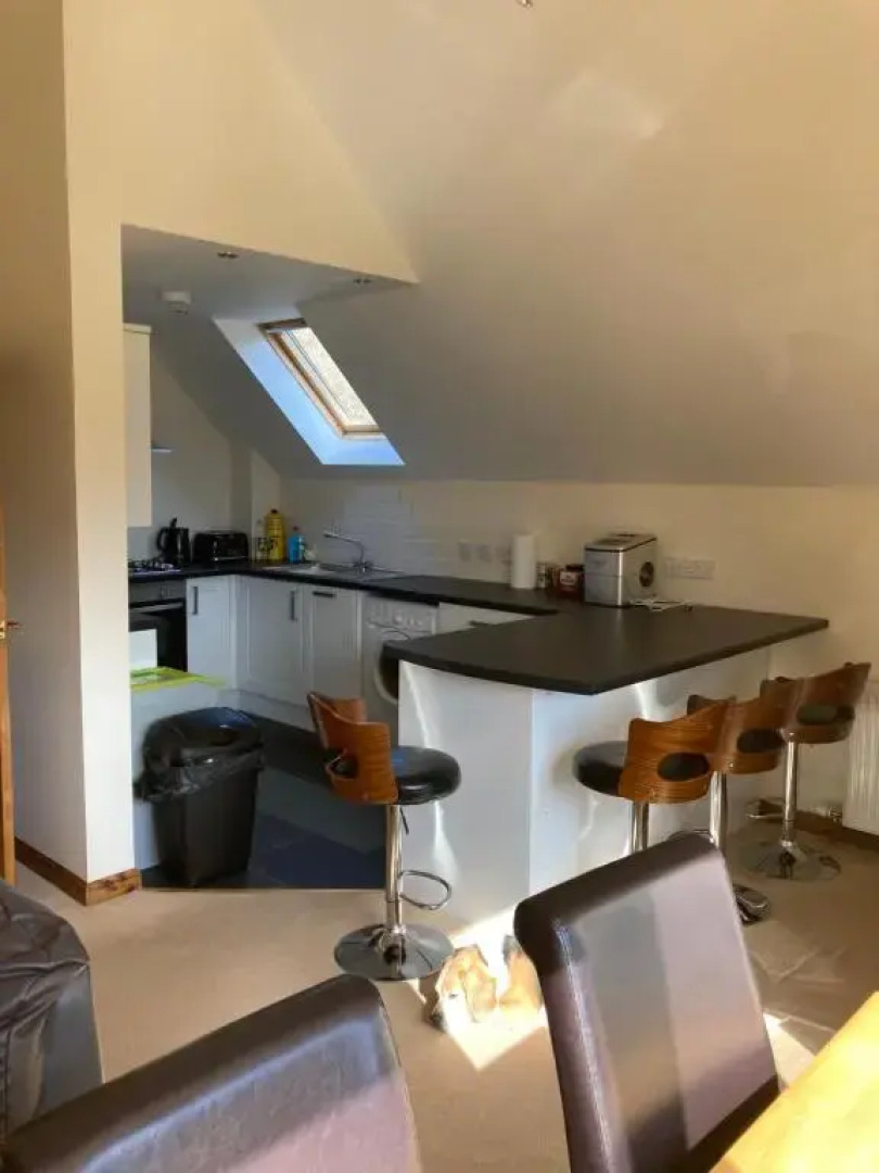 Springbank Apartment - Sleeps 4 - Pet Friendly