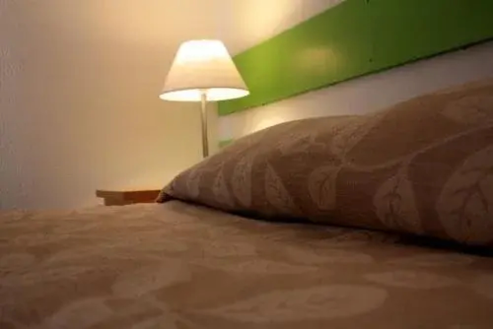 E-Nove Lounge Hostel Caffe