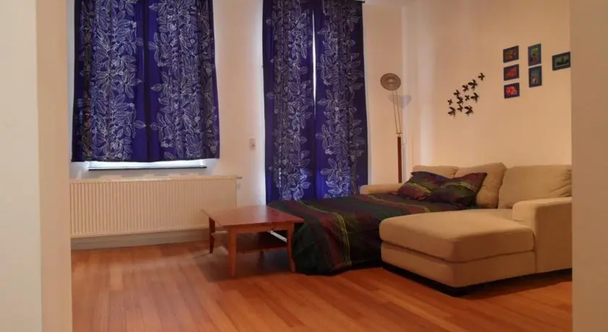 Apartment Tour & Taxis 1