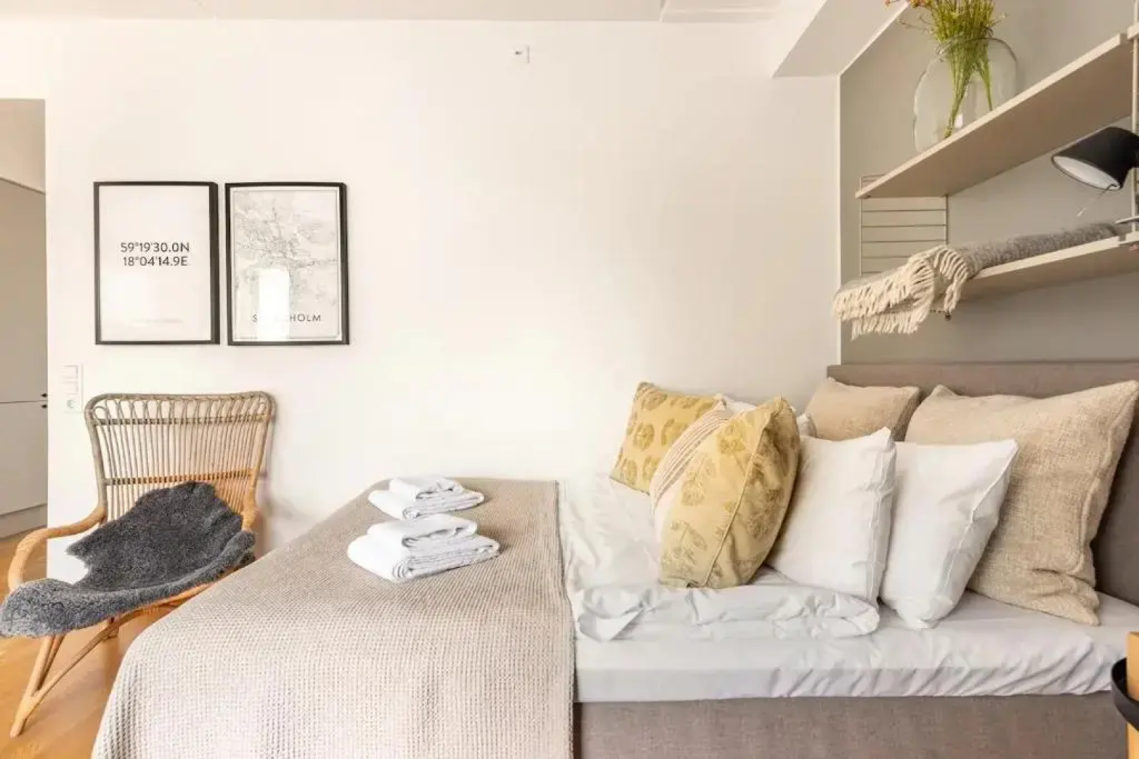 Luxury Business Studio Apartment - Garden View