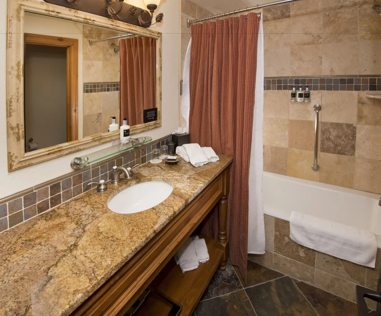 The Pines Lodge, A RockResort