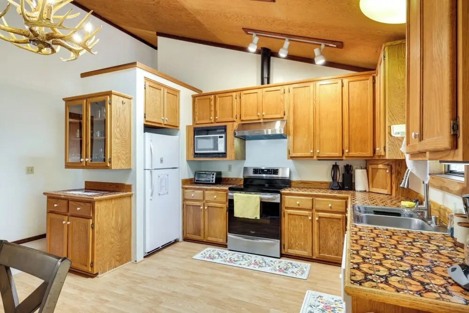 Deck & Gas Grill: Secluded Arnold Cabin Rental!