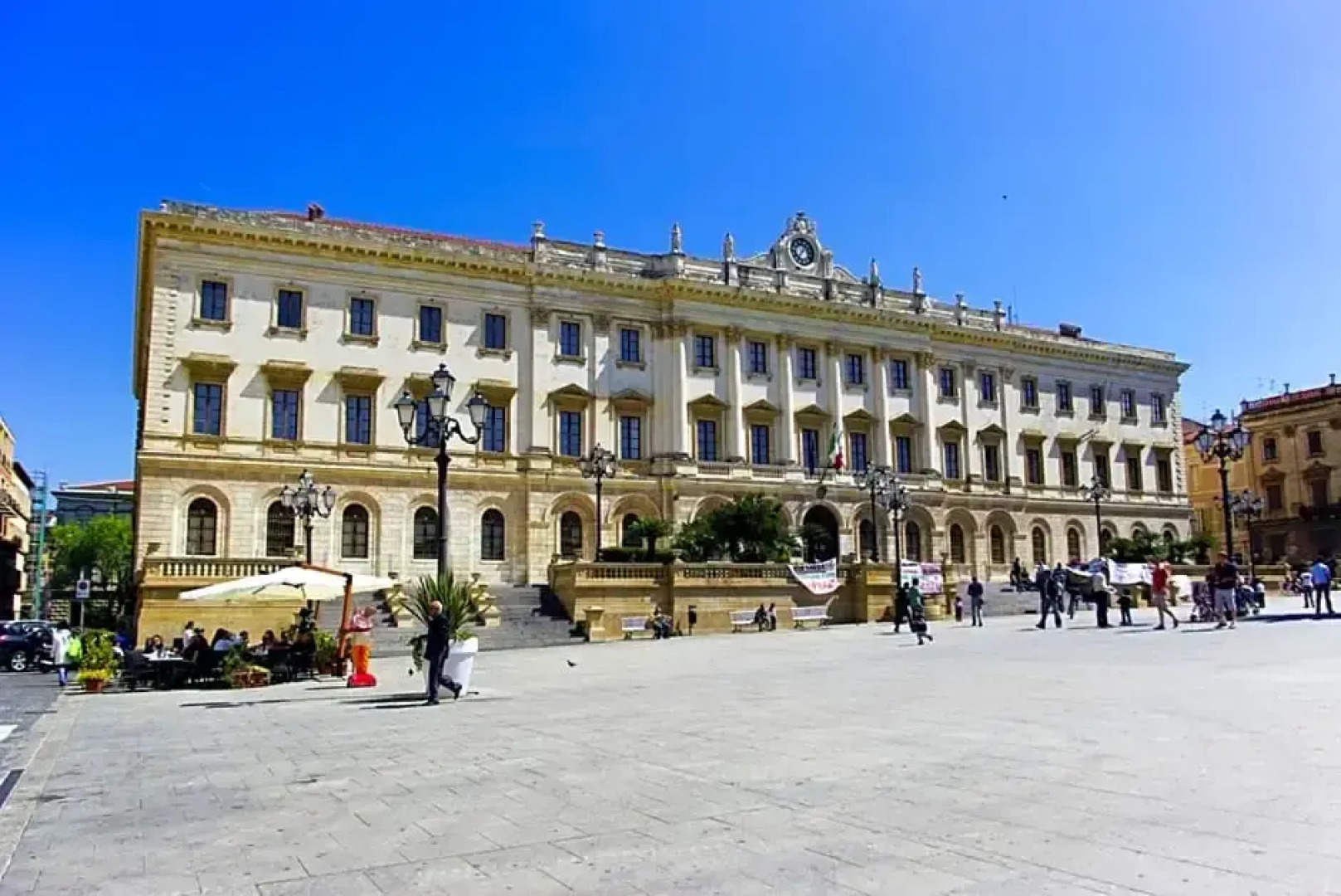 B&B Le Finestre su Via Cavour
