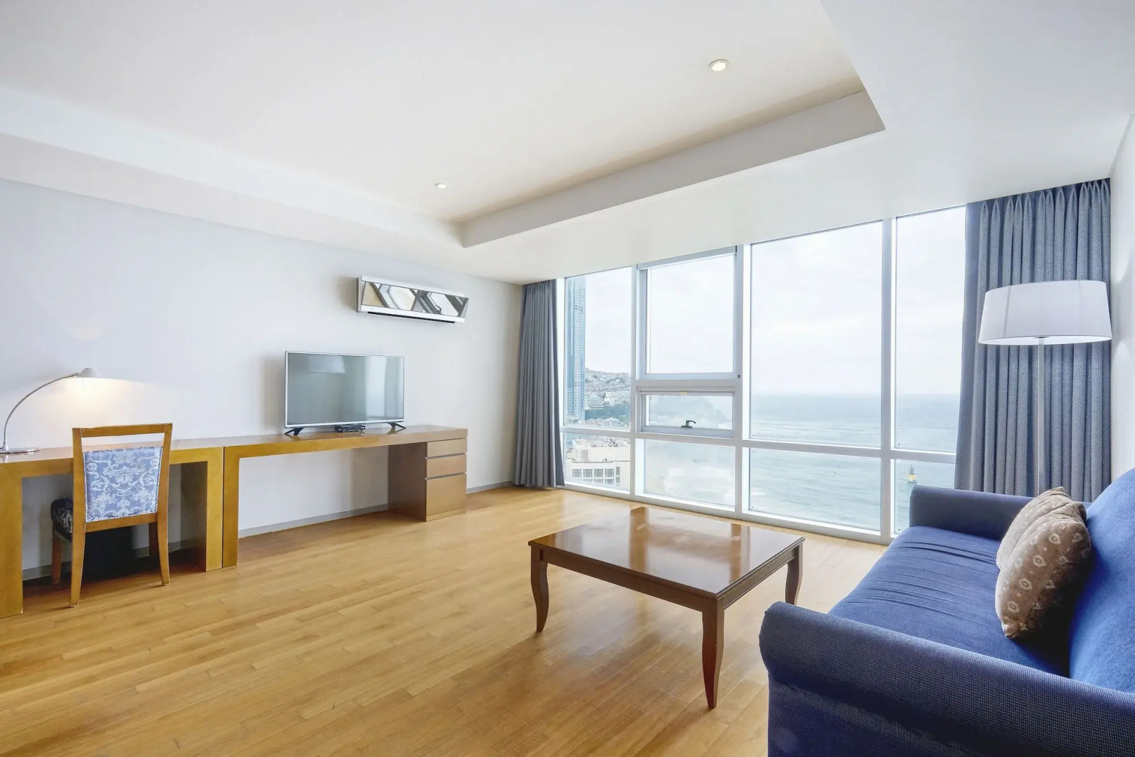 Kolon Seacloud Hotel