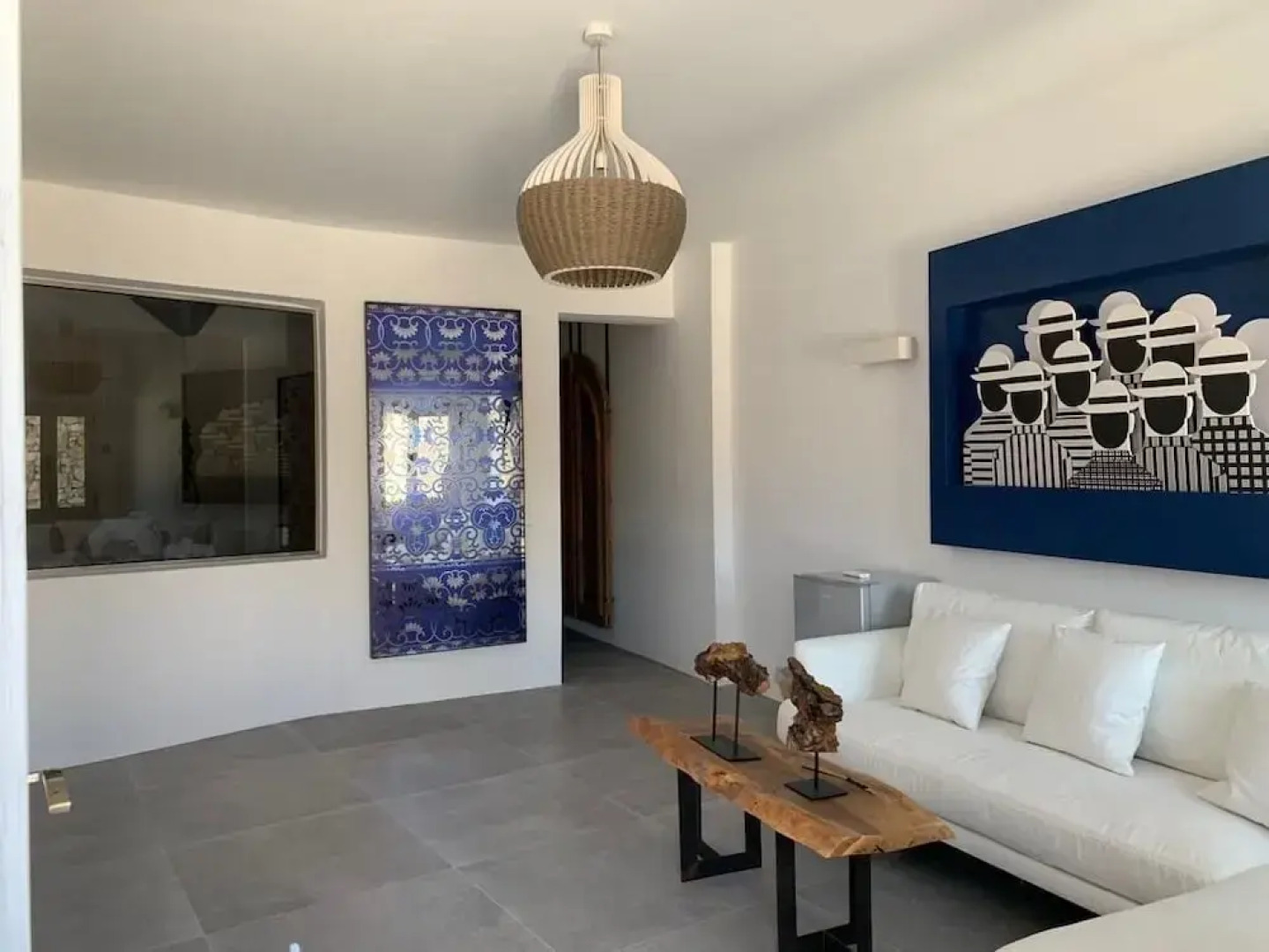 KHAMSA Mykonian Suites