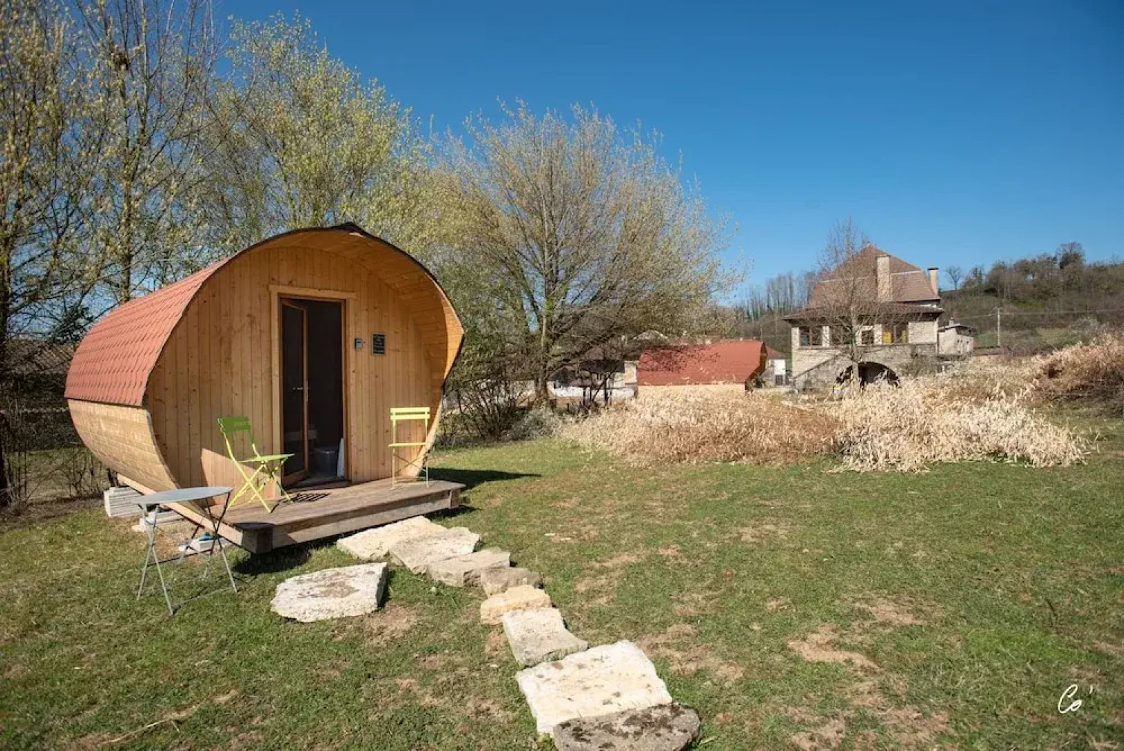 Tonn'Ain Hébergement Ain'Solite