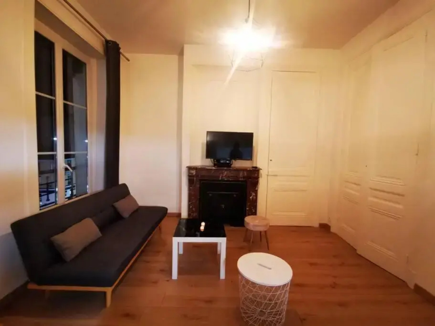 La Croisade-Studio-Hyper centre Tassin- Suite 1