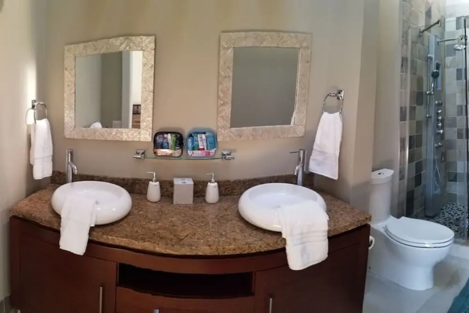 Poinciana w-Hot Tub-Walk to the beach