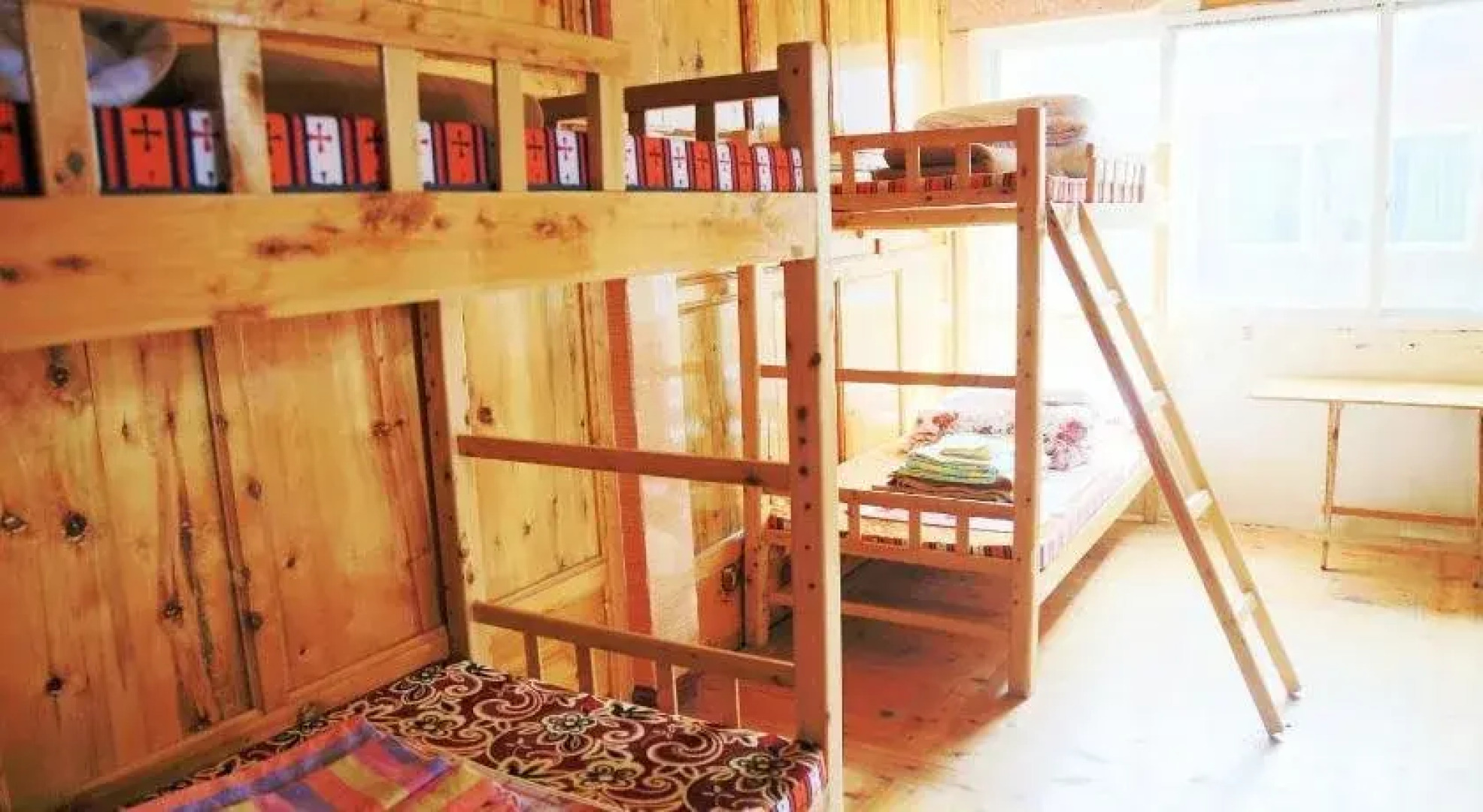 October Daocheng Youth Hostel