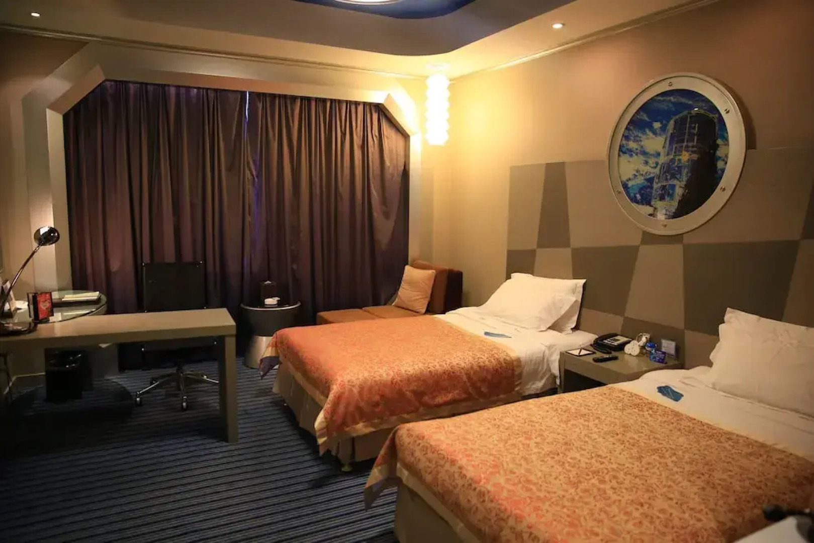 Yaxiang Jinling Palace