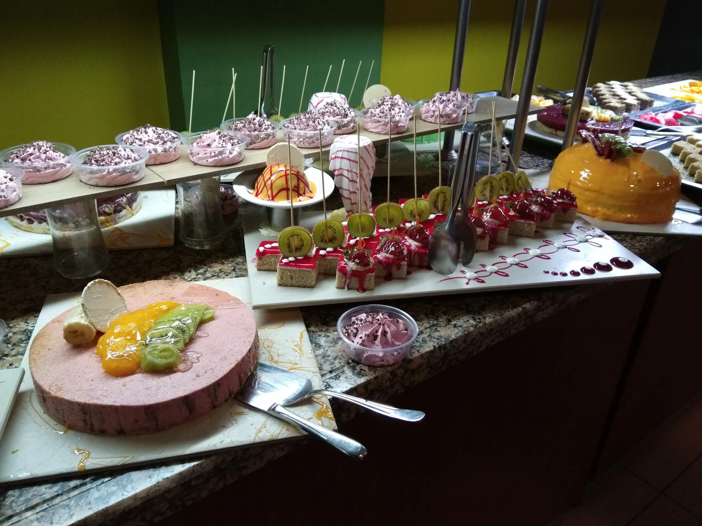 Grand Nar Hotel