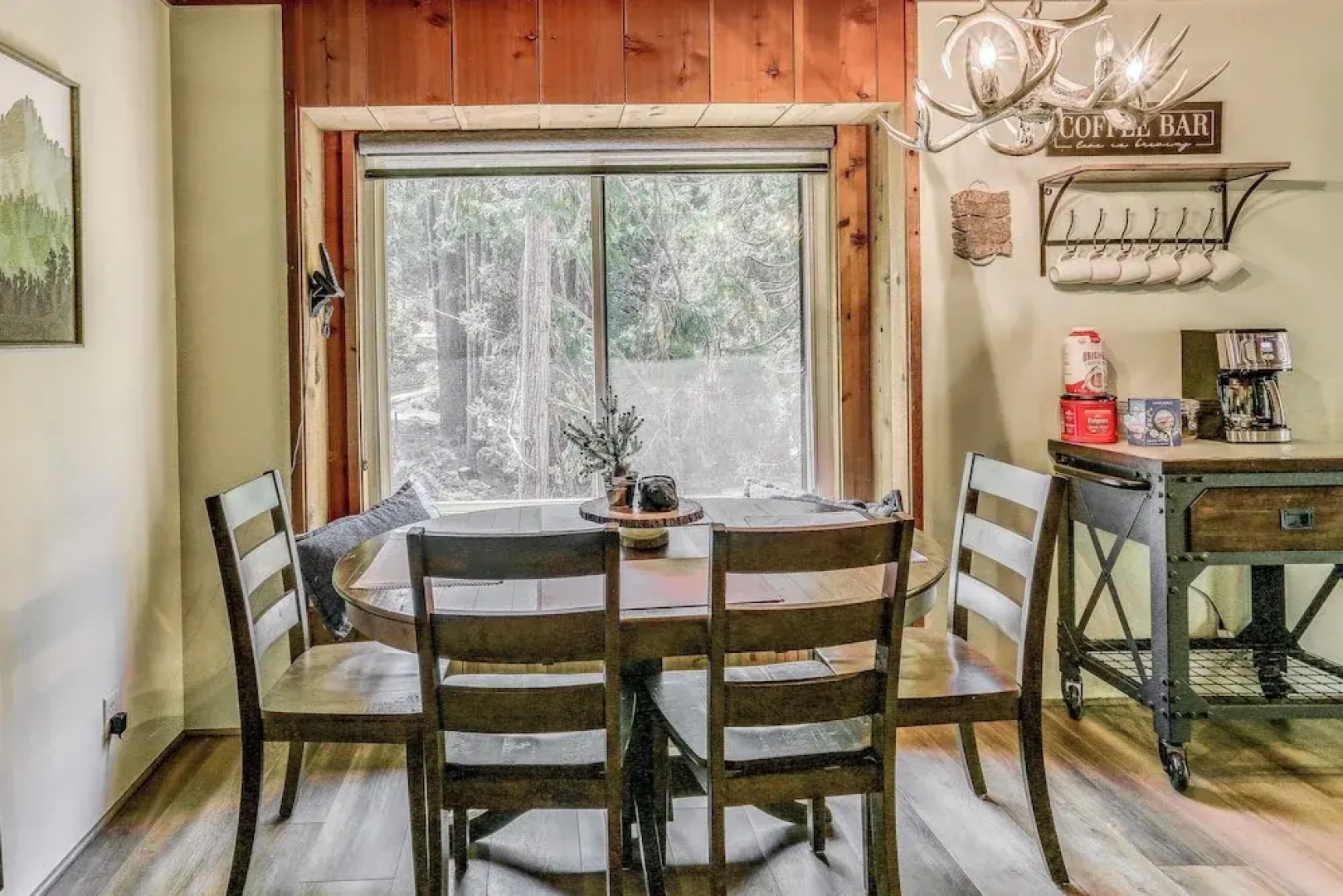 3 Mi to Shaver Lake: Cozy 'bears Hideaway' Cabin!
