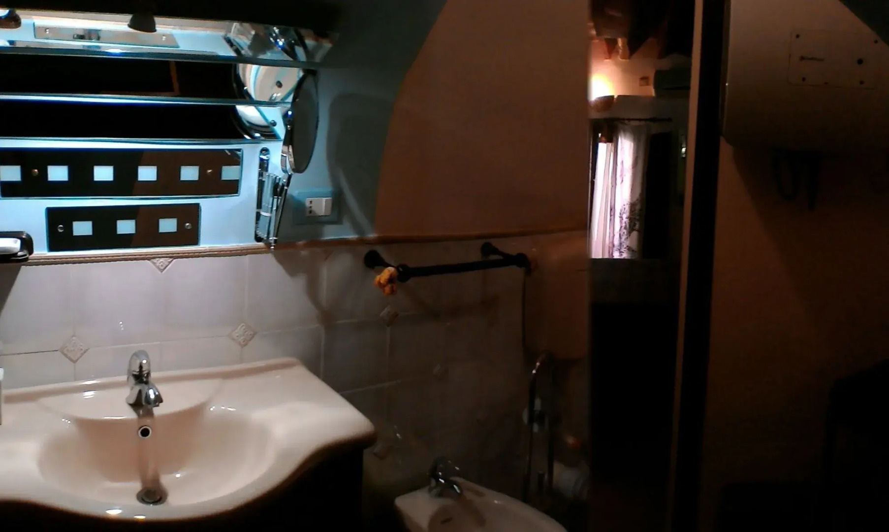 Exclusive Dependance