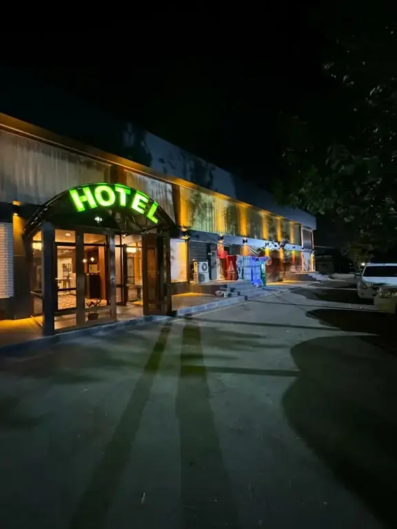Karvonsaroy Hotel