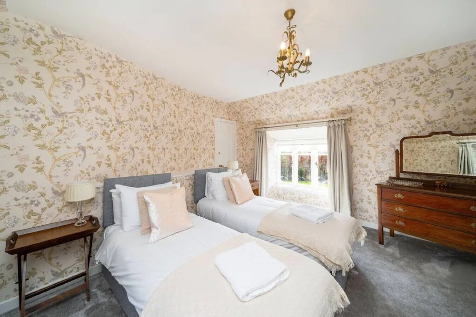 Thrums Cottage - A Writer s Retreat
