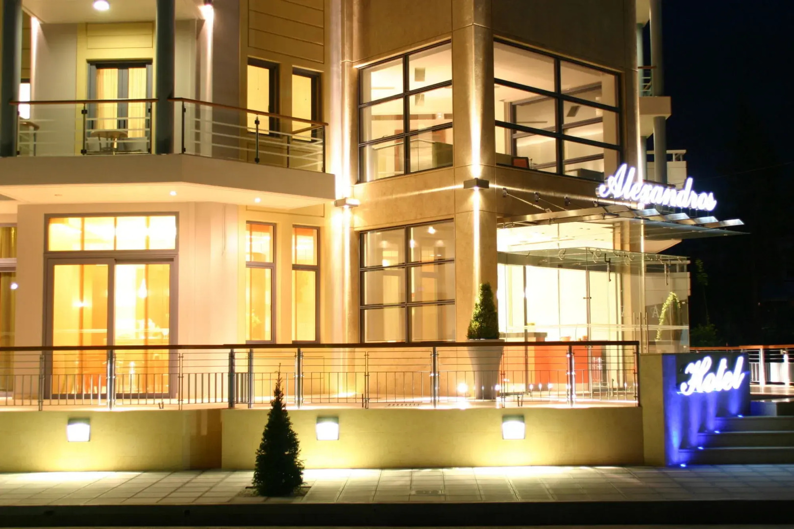 Alexandros Boutique Hotel