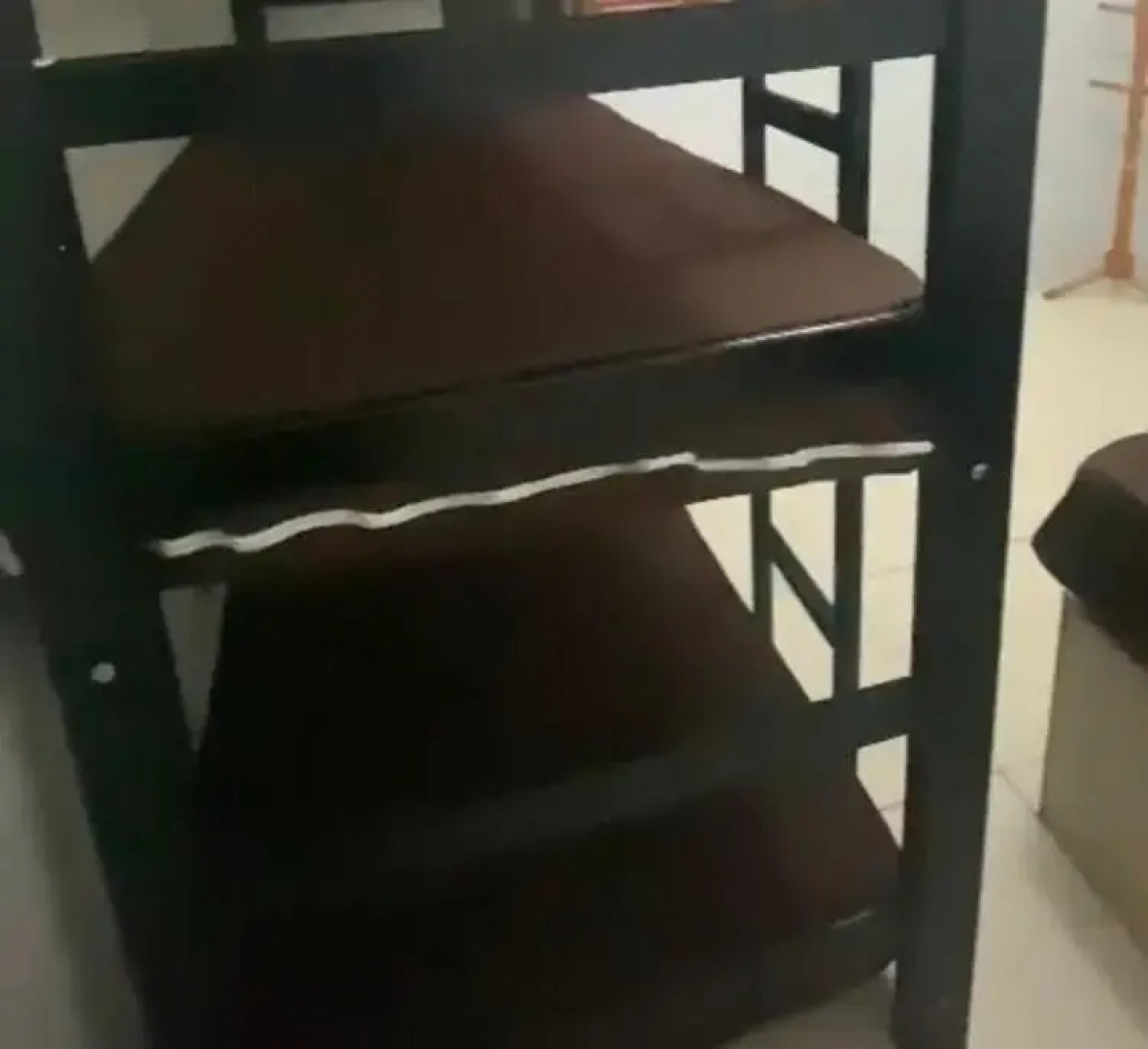 Casa com piscina próxima à cachoeira