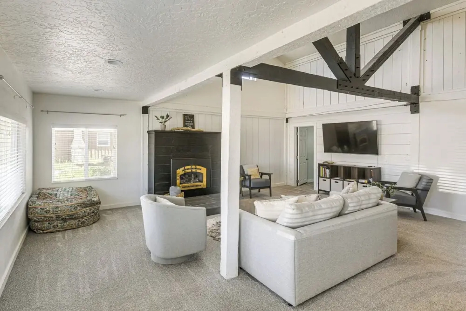 Centrally Located Pinedale Vacation Rental!