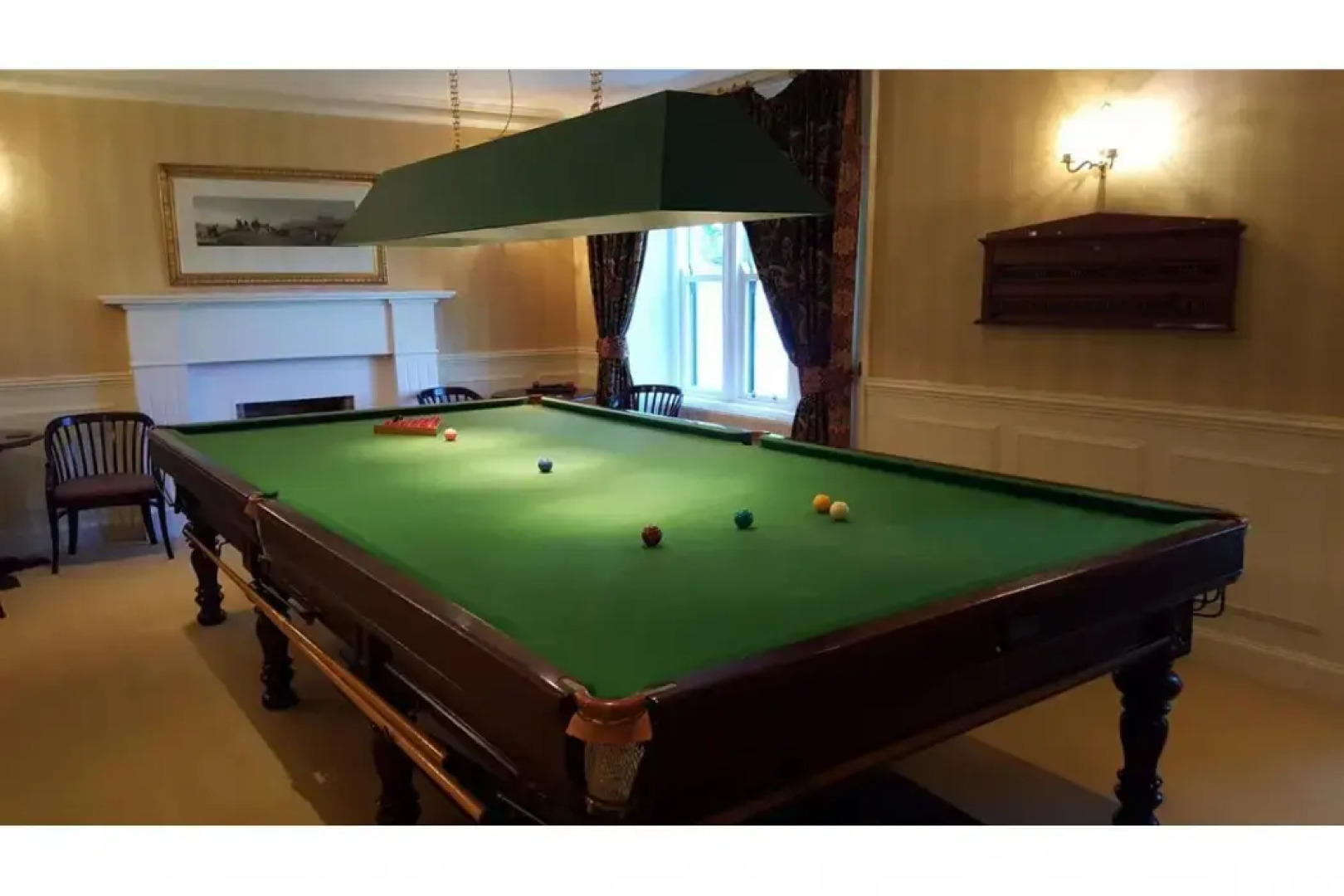 Taychreggan, Signature Collection by Eight Continents