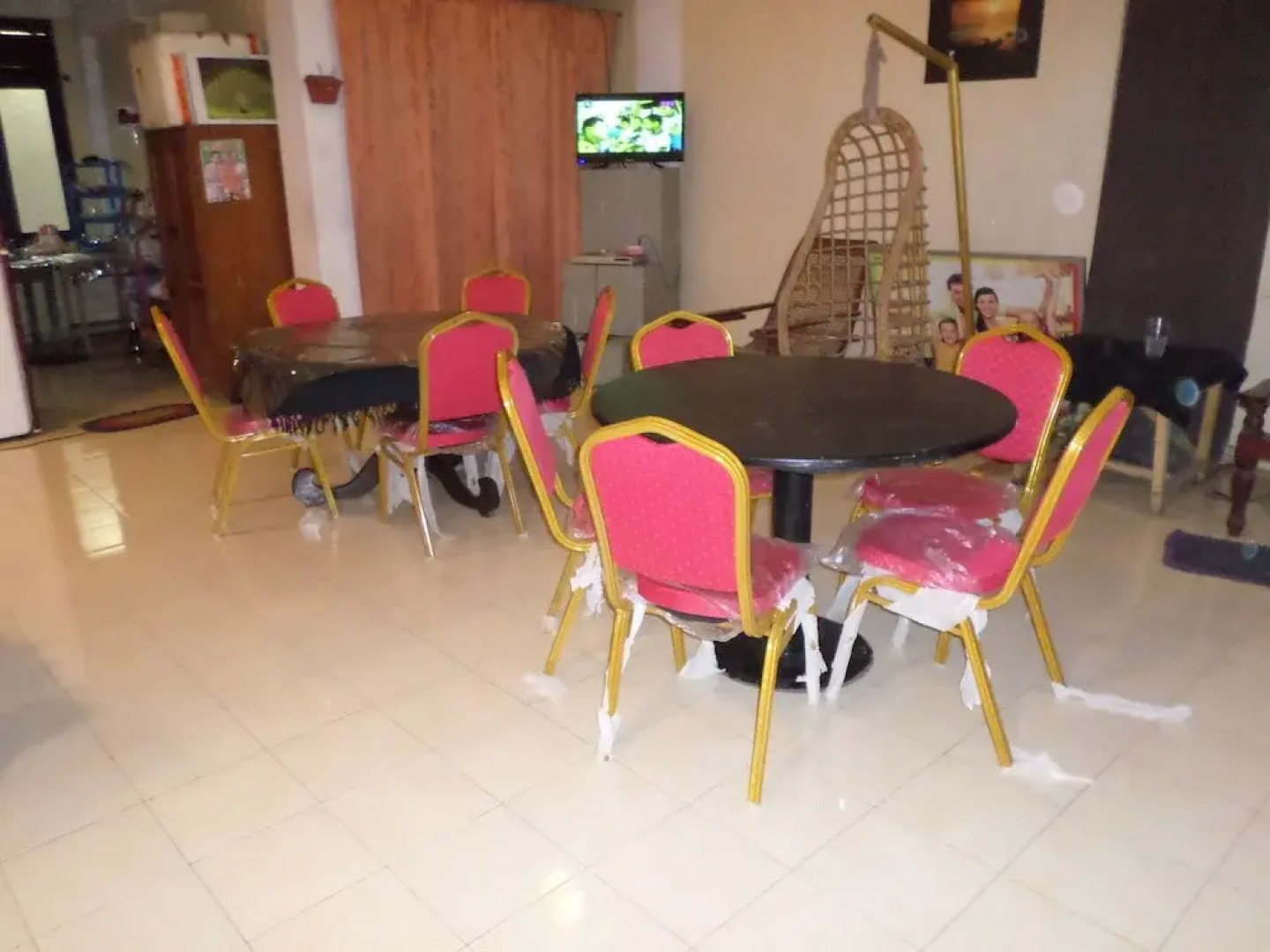 Mount Lanka Hotel & Suites