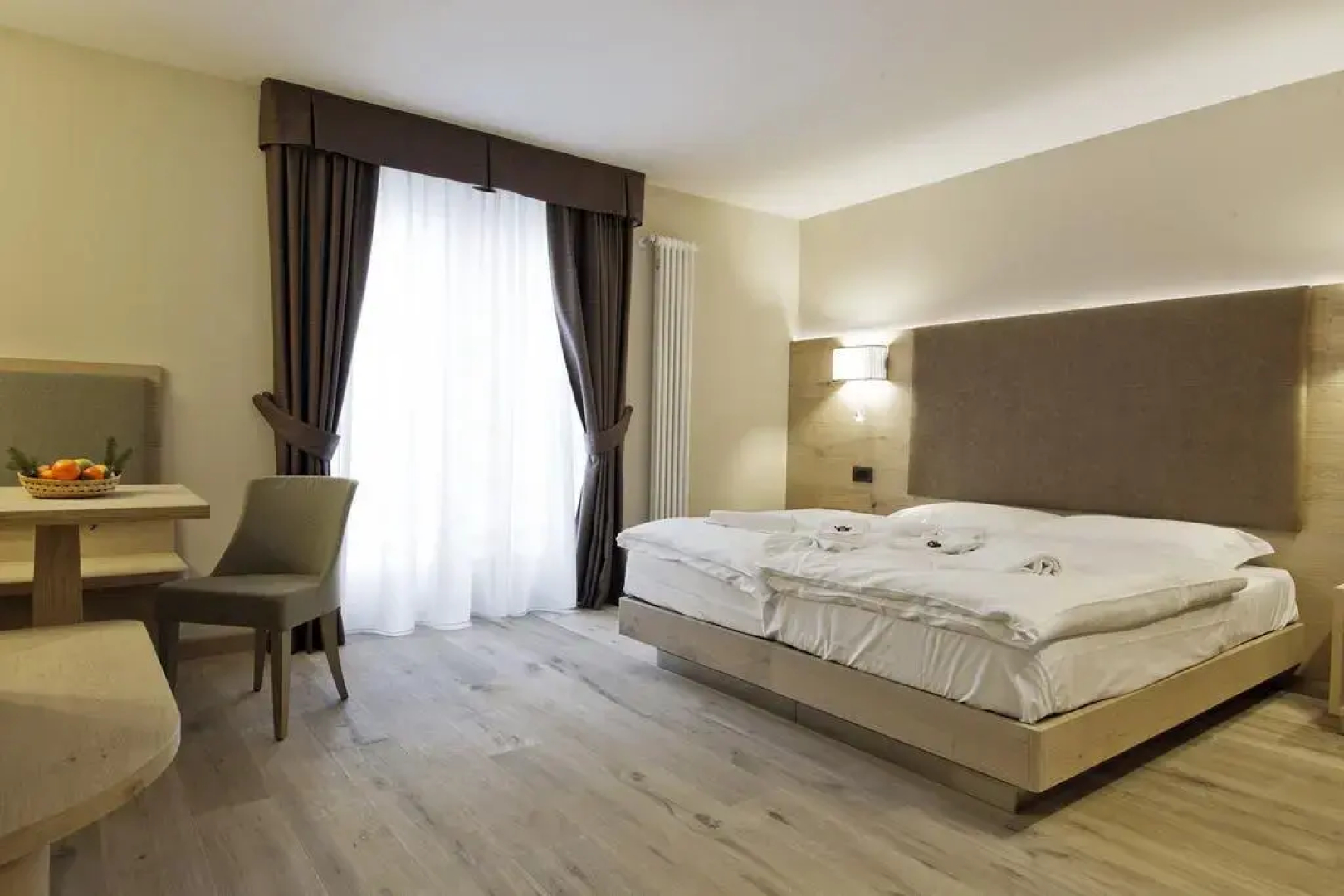 Design And Suite Hotel Ciarnadoi
