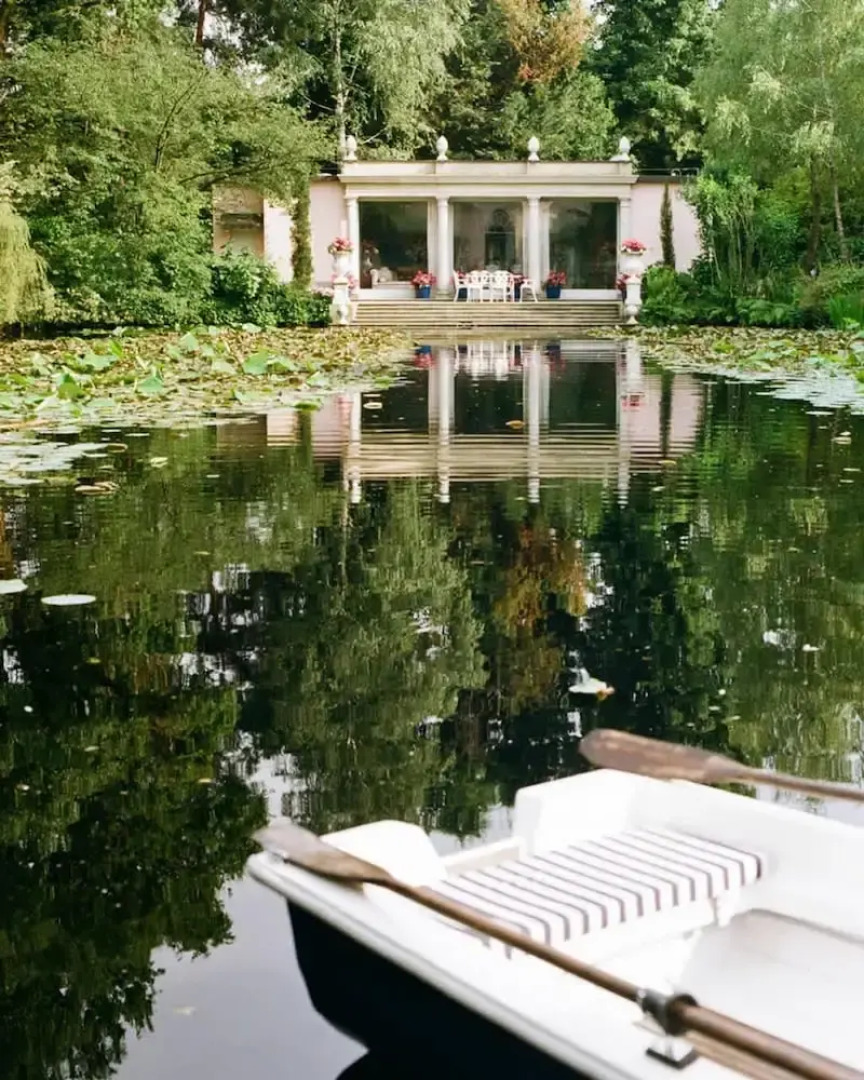 Tranquil 1BR Villa in Revislate