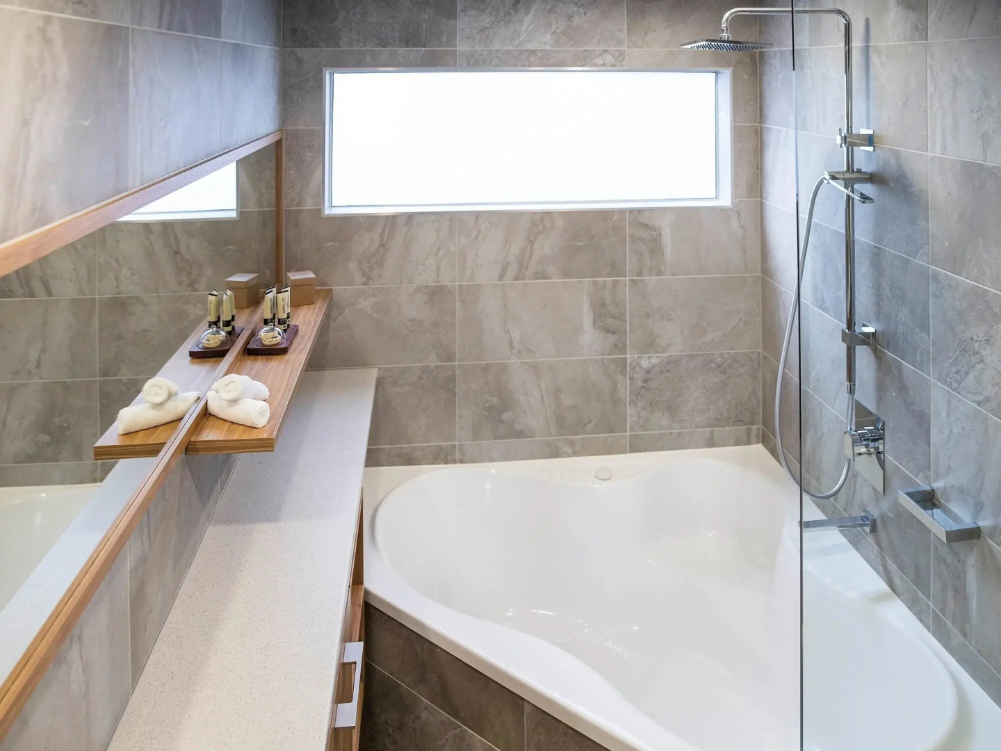 The Sebel Pinnacle Valley Resort