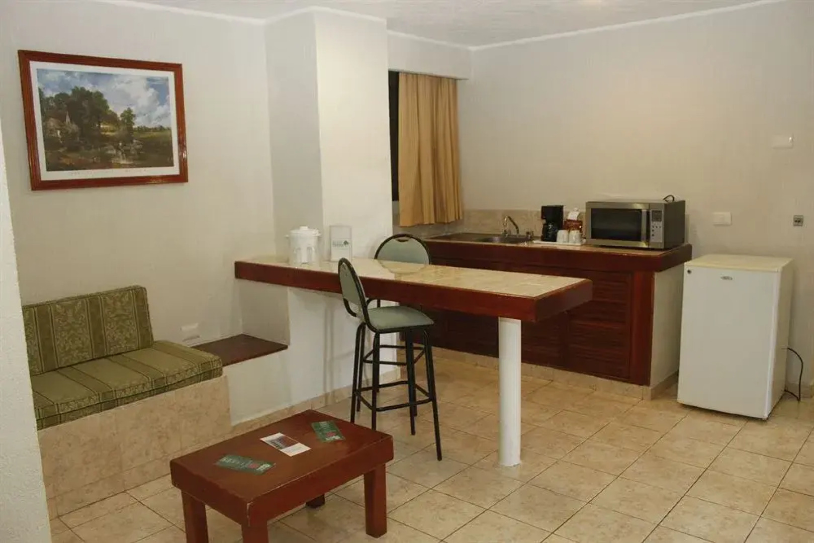 Hotel & Suites Real del Lago