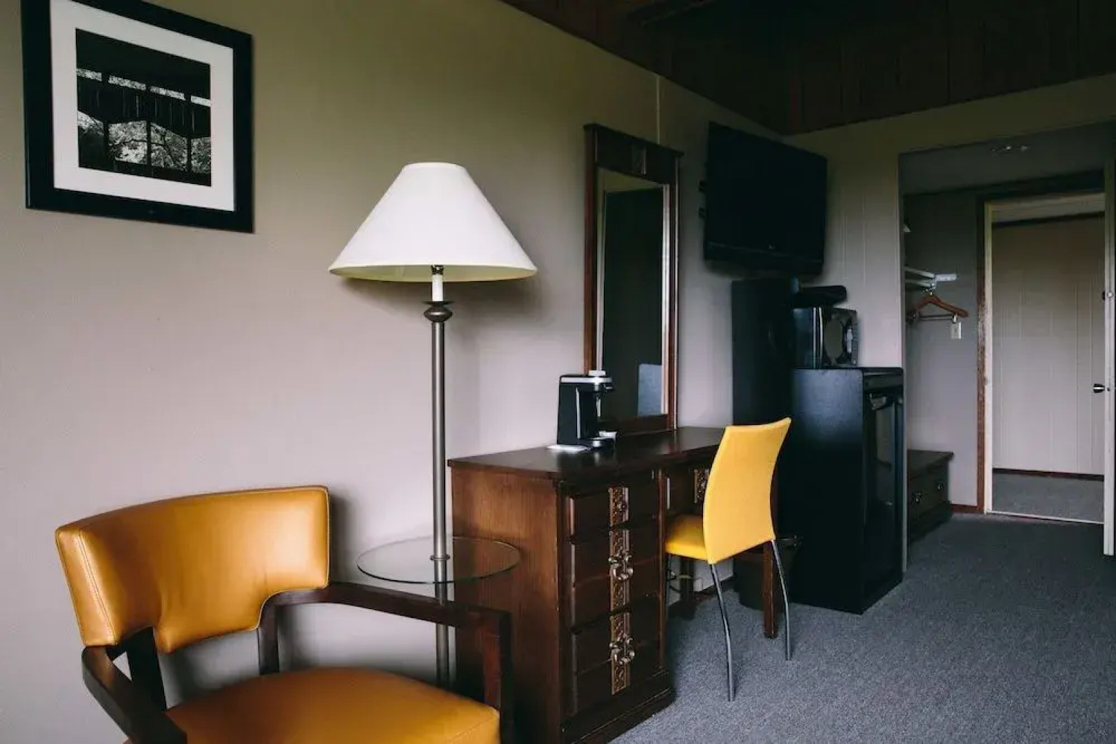 Fannies Supper Club and Motel