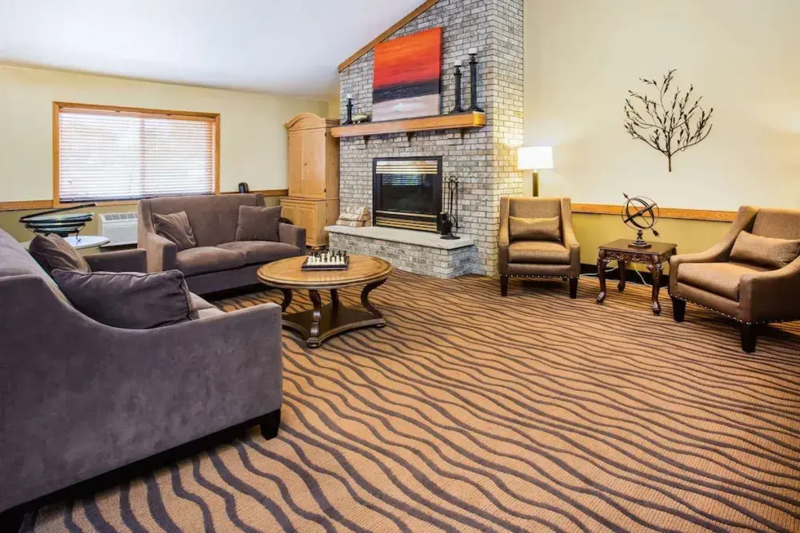 Americinn - Menomonie