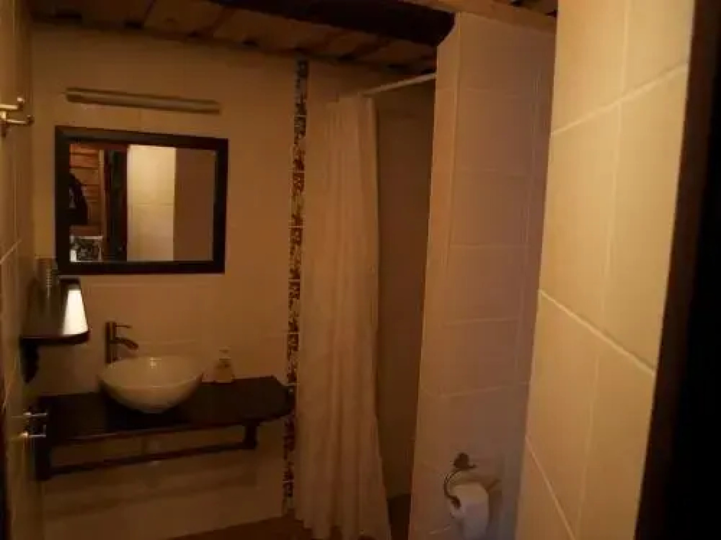 Aaduaida Holiday House