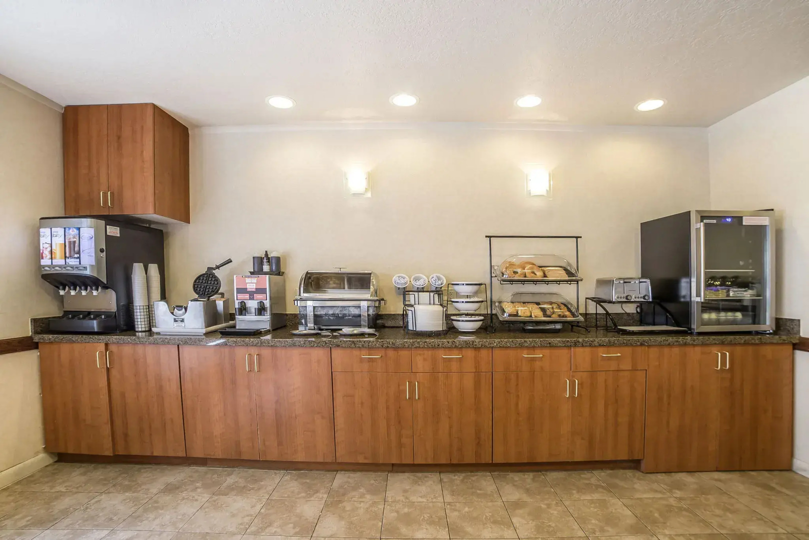 Econo Lodge Inn and Suites Sandy