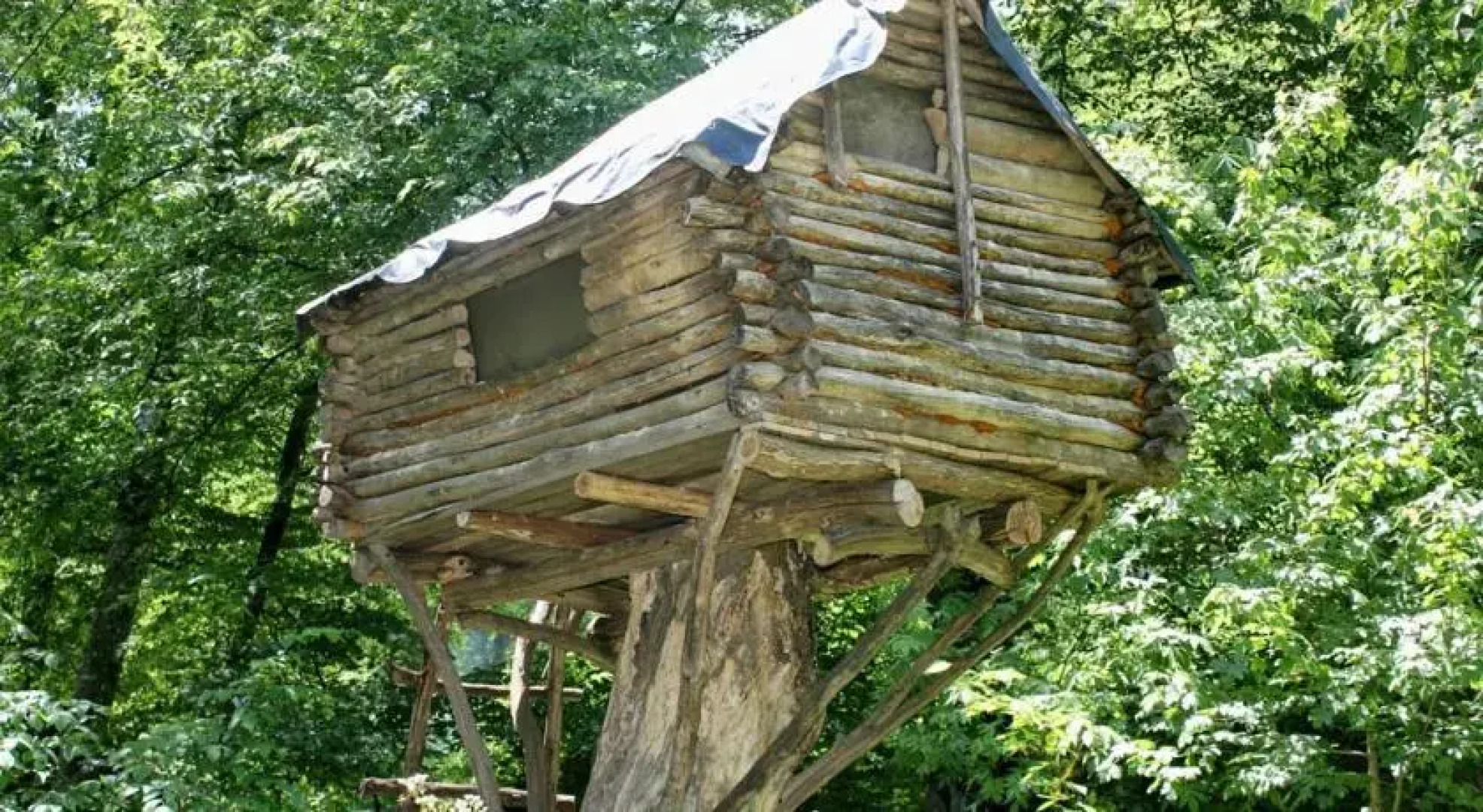 Park Village Lastiver