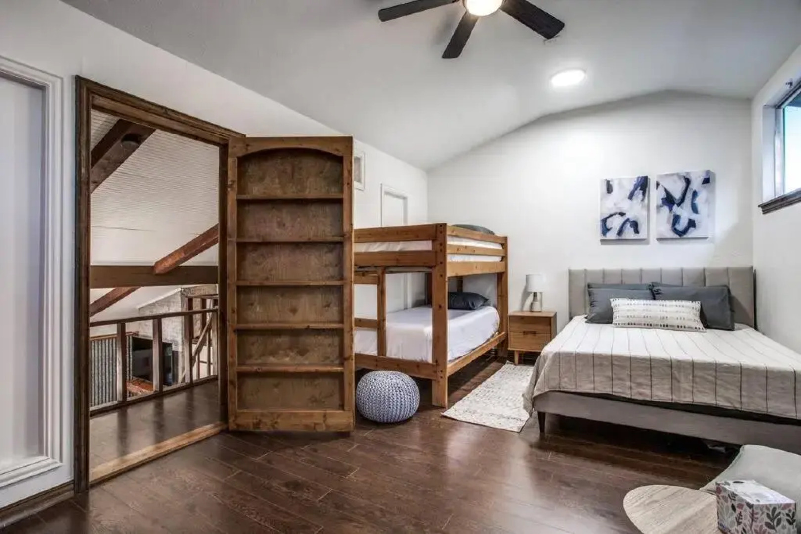 Renovated Waterfront w Dock, Sleeps 11