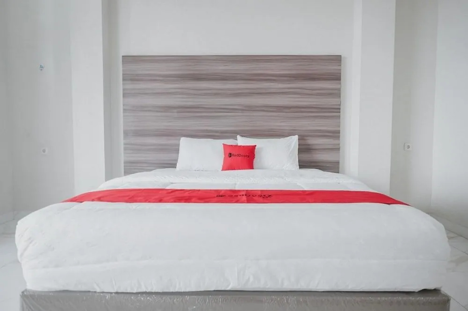 RedDoorz Syariah @ Jalan Dieng