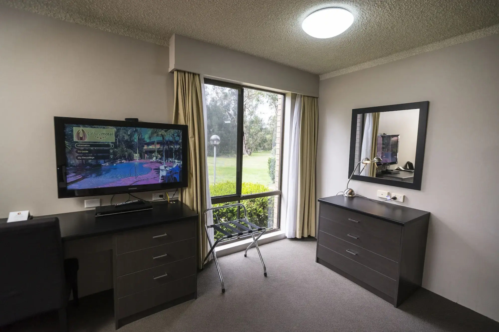 Galaxy Motel
