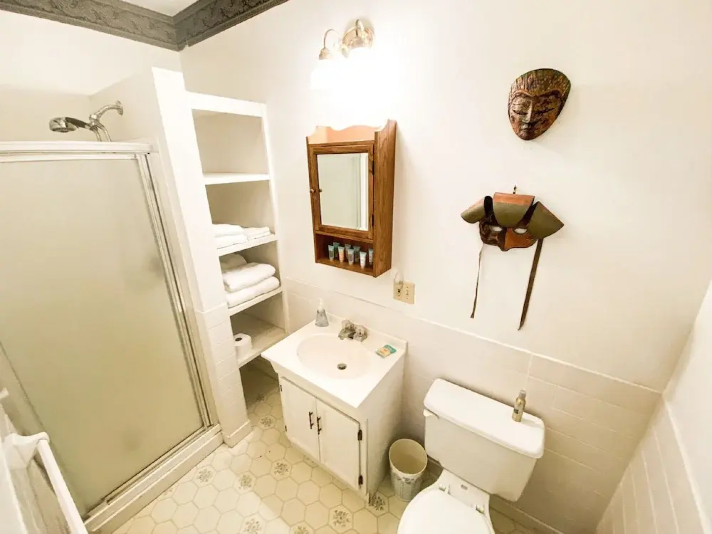 BUTLER HOUSE at The Cherry Creek Inn