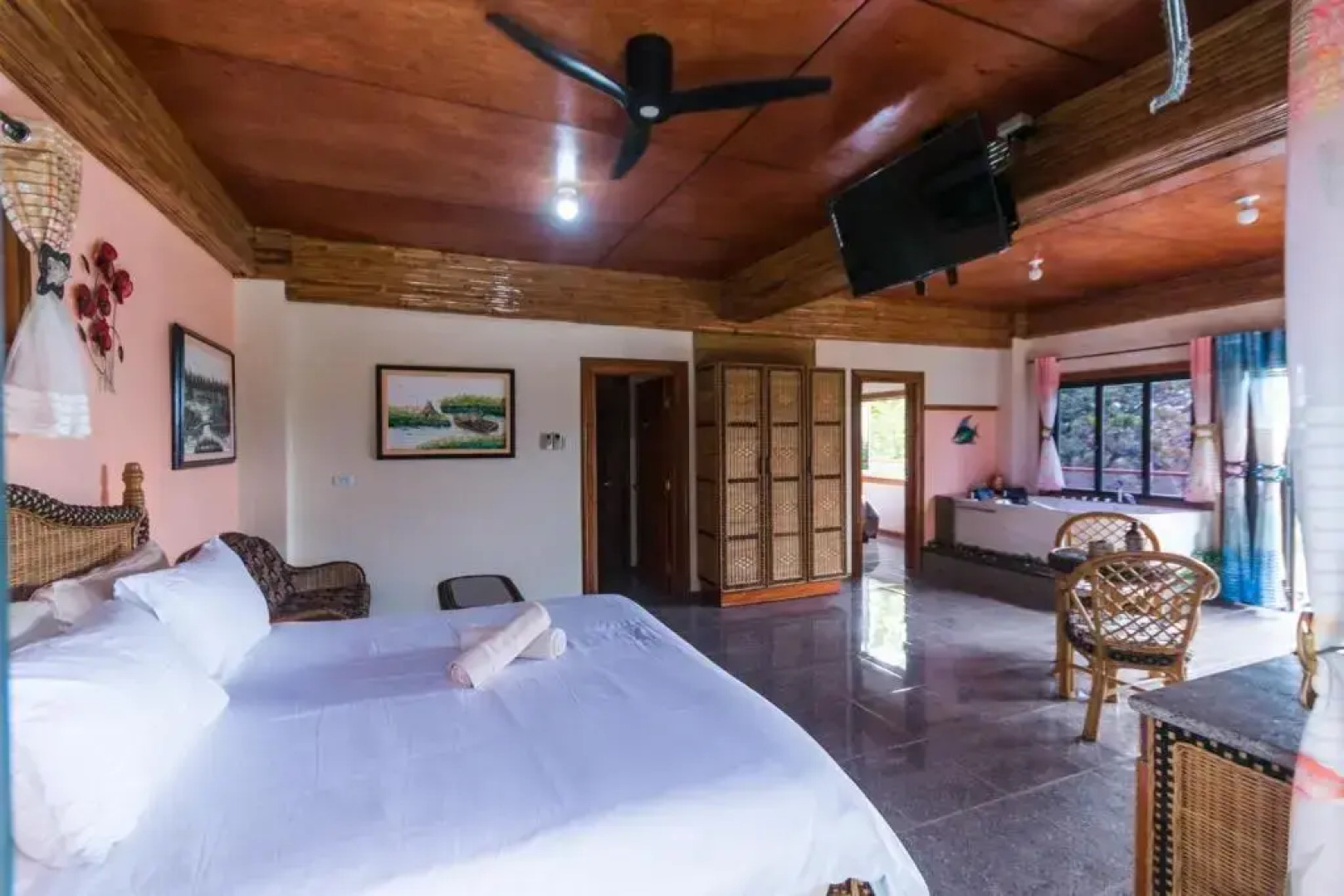 Shenanigans Glamping Resort