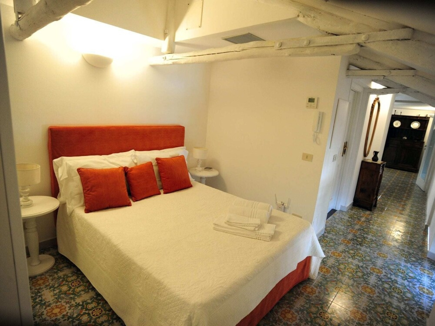 Beautiful Holiday Home in Maiori Near Sea