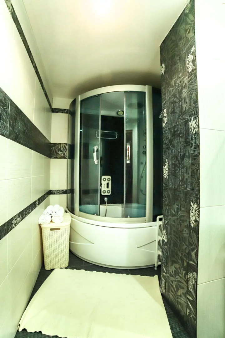 Апартаменты на улице Луначарского 1