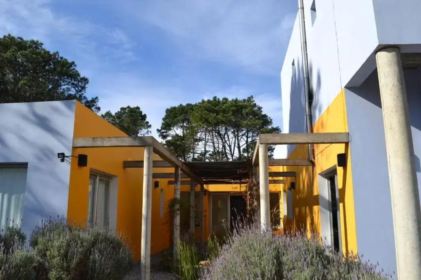 Acceso a las Grutas Casa Mar