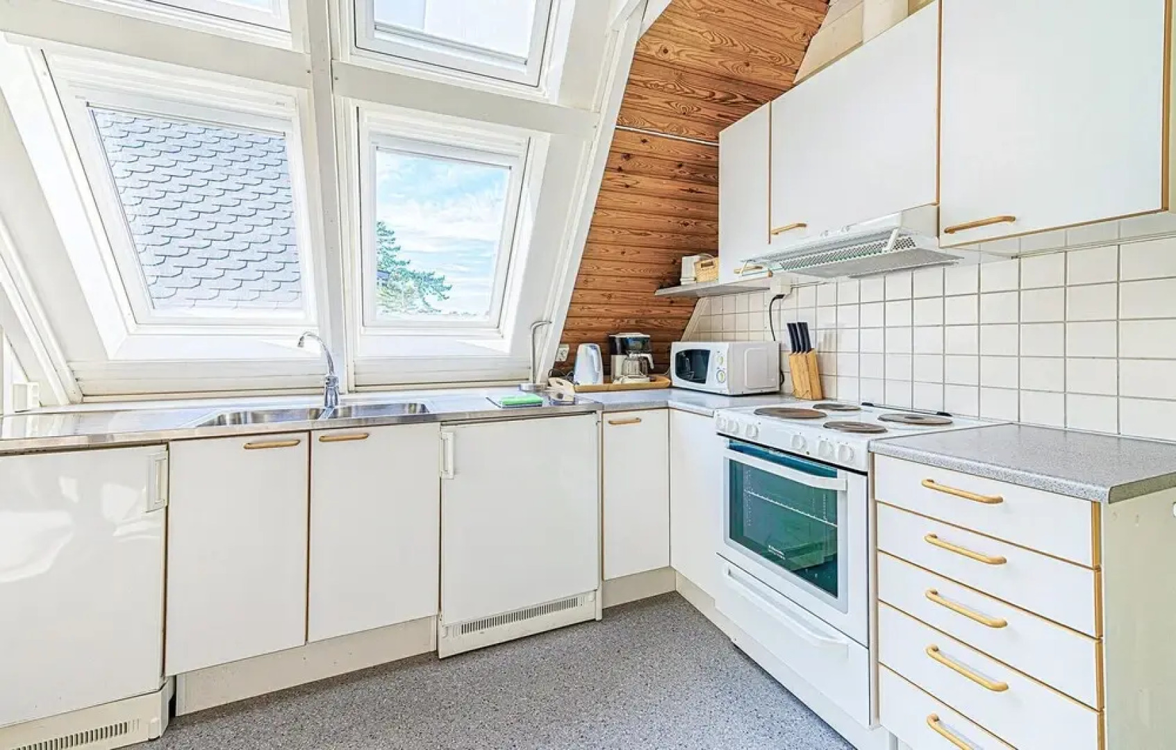 Stunning Home in Landskrona With 3 Bedrooms and Wifi