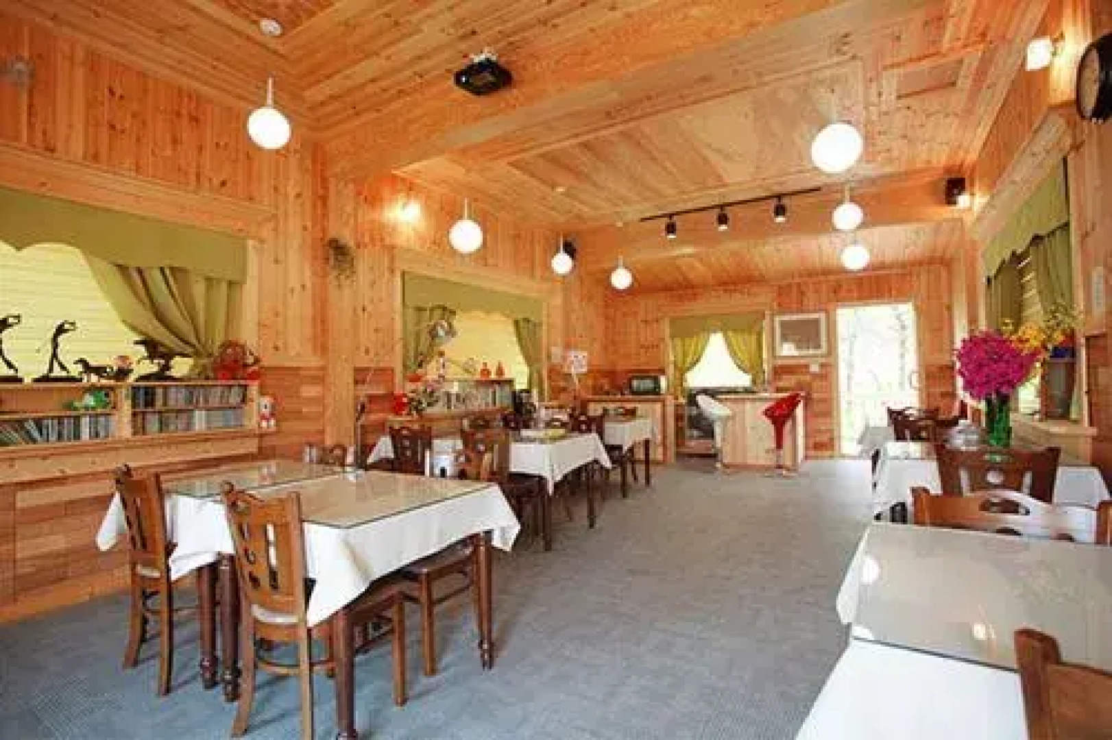 Squirrel And Akorn Pension